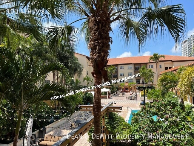 100 4th Ave S, Unit 203 in St. Petersburg, FL - Building Photo - Building Photo