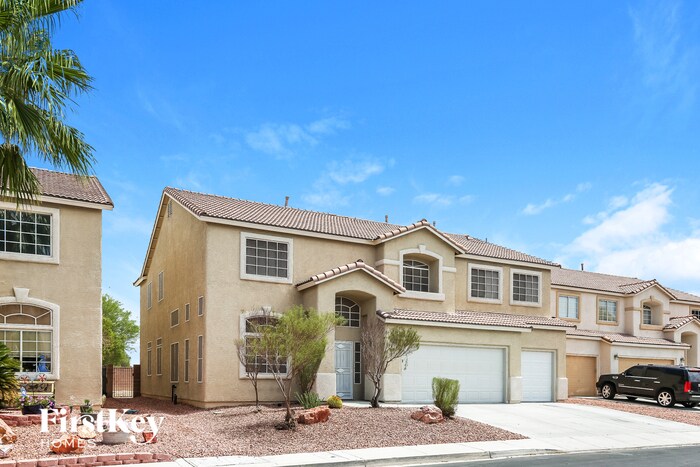 3836 Canary Cedar St in North Las Vegas, NV - Foto de edificio