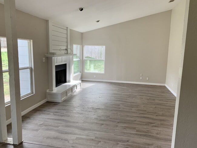 815 Cedar Oaks Ln in Harker Heights, TX - Building Photo - Building Photo