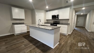 11207 Elemis Dr in Daphne, AL - Building Photo - Building Photo