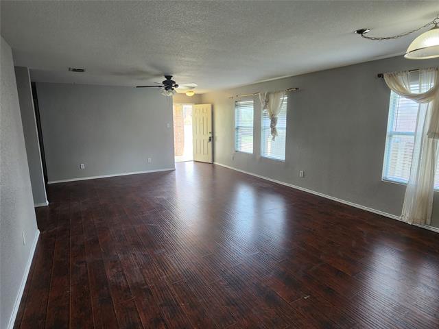 5525 Parkview Hills Ln in Fort Worth, TX - Building Photo - Building Photo