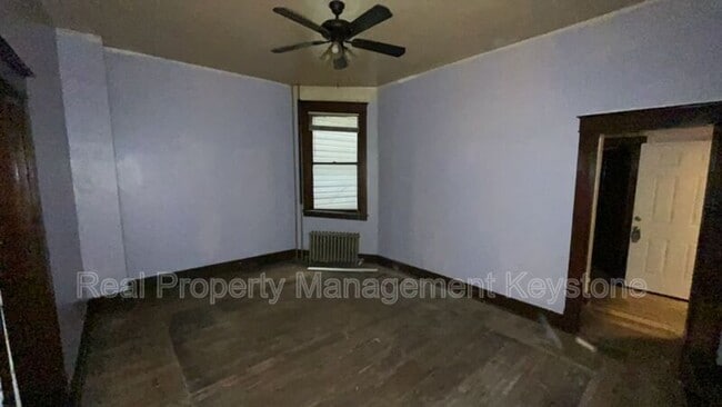 property at 1247 Chartiers Ave