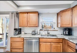 90 Harold St in Manchester, NH - Building Photo - Building Photo