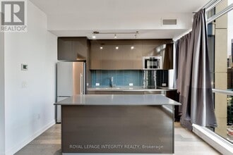 199 Slater St. in Ottawa, ON - Building Photo - Building Photo