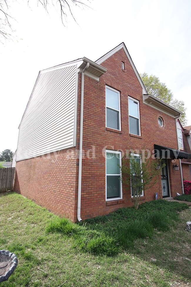 3071 McVay Trail Dr in Memphis, TN - Building Photo - Building Photo