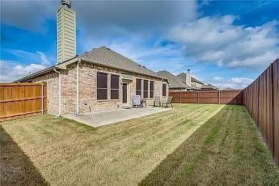 property at 7336 La Mancha