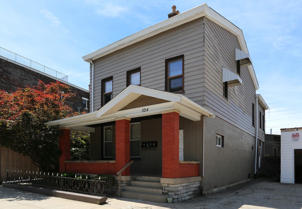 524 Washington Ave in Newport, KY - Foto de edificio