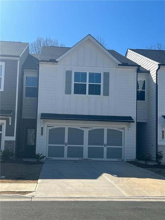 property at 5349 Melbourne Ln