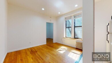 237 E 5th St in New York, NY - Building Photo - Building Photo