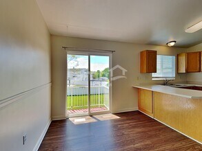 2136 S Fremont Crest Ave W in Syracuse, UT - Building Photo - Building Photo