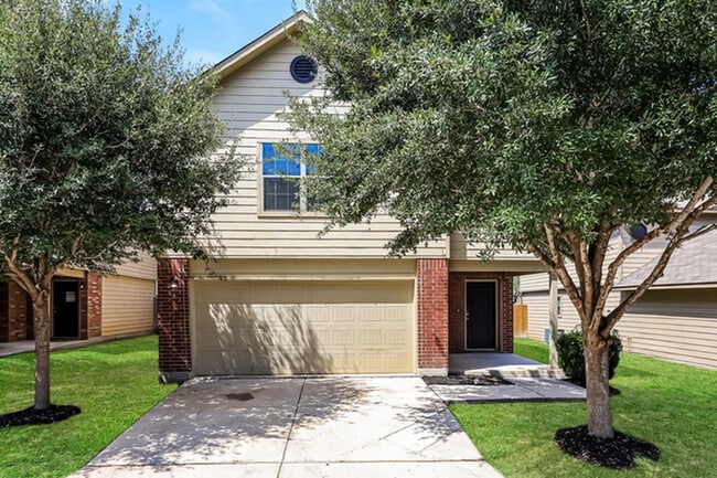 8911 Bonnie Butler in San Antonio, TX - Foto de edificio - Building Photo
