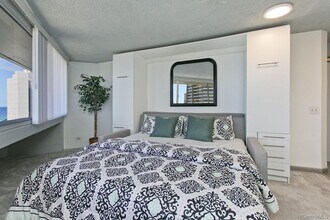 1700 Ala Moana Blvd-Unit -3204 in Honolulu, HI - Building Photo - Building Photo