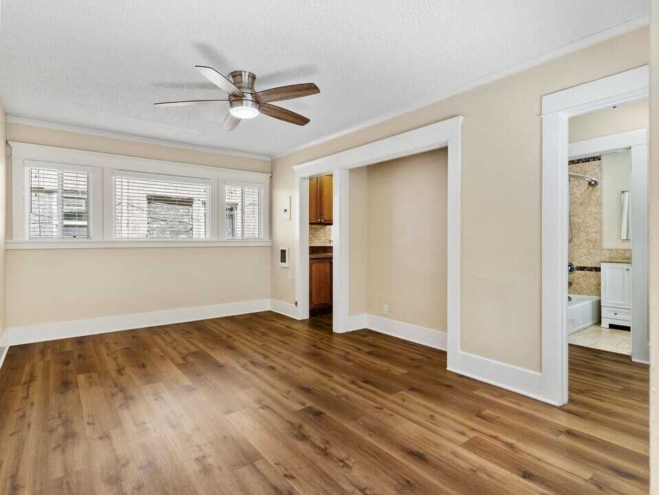 1460 Gaviota Ave in Long Beach, CA - Building Photo