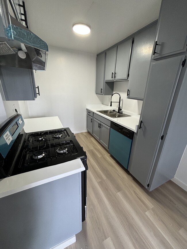 WOODCREST APARTMENTS