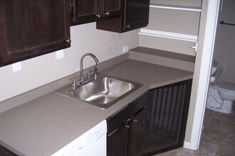 1607 Hewitt Ave in St. Paul, MN - Building Photo - Building Photo