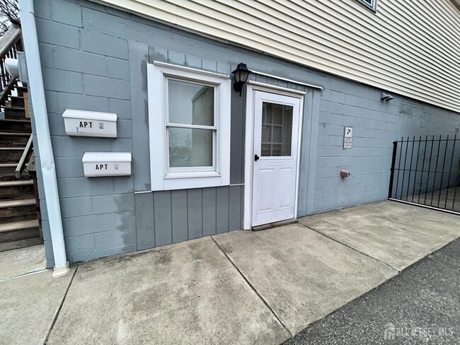 54 Loring Ave in Edison, NJ - Building Photo - Building Photo