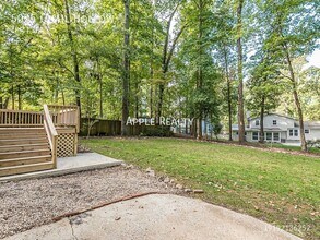 5025 Quail Hollow Dr in Raleigh, NC - Building Photo - Building Photo