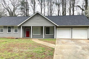 3382 Saxony Way, Unit 1-731 in Stonecrest, GA - Building Photo