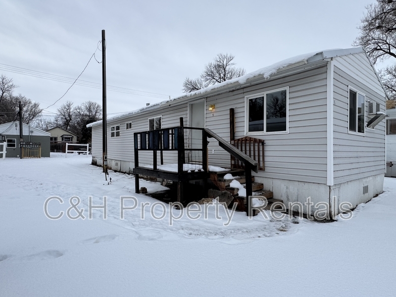 930 N 23rd St in Billings, MT - Building Photo