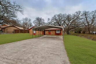 1706 Shepherd Ln in Dallas, TX - Building Photo - Building Photo