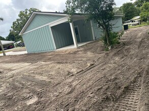 2241 Parkin Rd in Jacksonville, FL - Building Photo - Building Photo