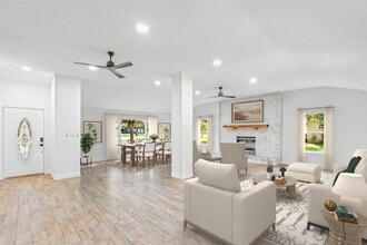 5425 Jeffrey St in Dickinson, TX - Building Photo - Building Photo