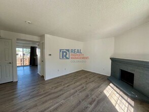 4177 S Mobile Cir in Aurora, CO - Building Photo - Building Photo