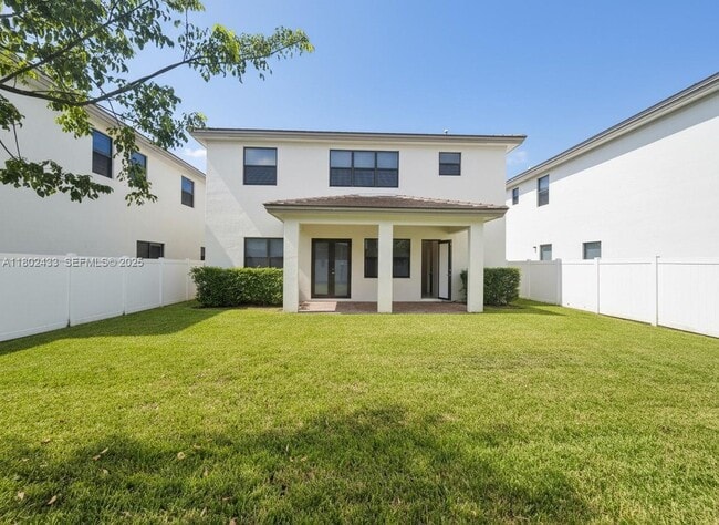 4578 SW 174th Ave in Miramar, FL - Foto de edificio - Building Photo