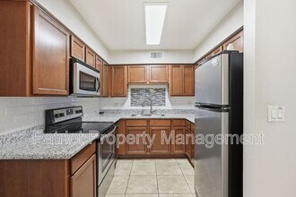 1702 W Tuckey Ln in Phoenix, AZ - Building Photo - Building Photo