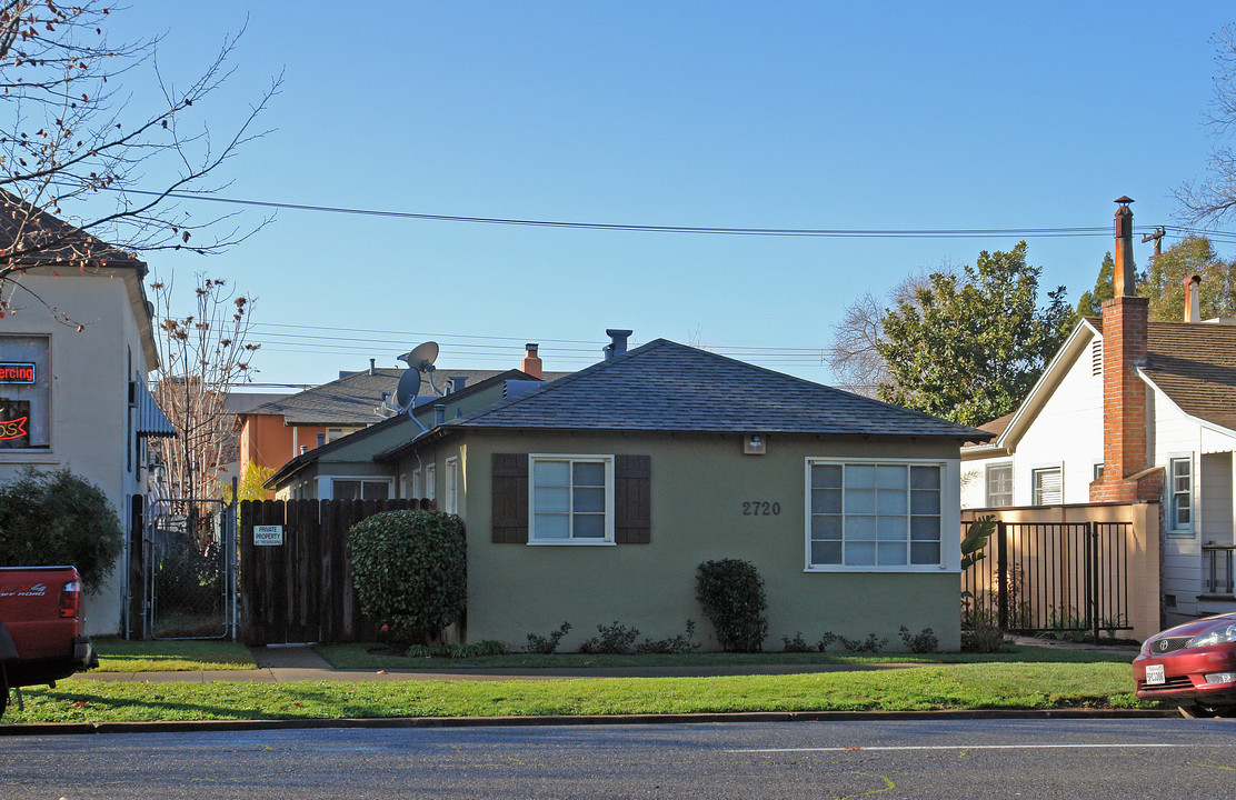 2720 X St in Sacramento, CA - Foto de edificio