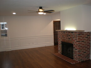 1555 Church Rd in York, PA - Building Photo - Building Photo