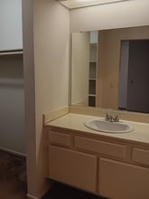 10965 Fruitland Dr in Los Angeles, CA - Building Photo - Building Photo