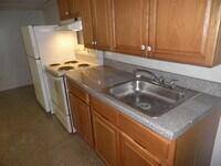 5136 N 12th St, Unit D Basement photo'