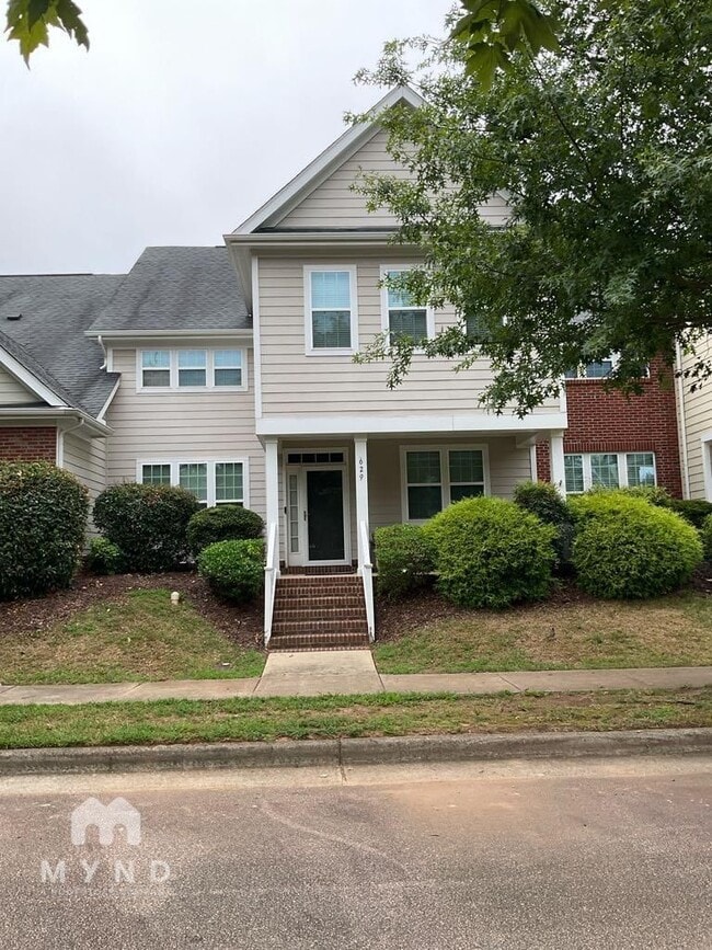 property at 629 Democracy St
