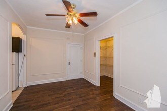 2827 N Burling in Chicago, IL - Building Photo - Building Photo