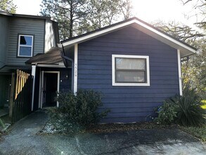 5584 Cabot Dr N in Jacksonville, FL - Building Photo - Building Photo