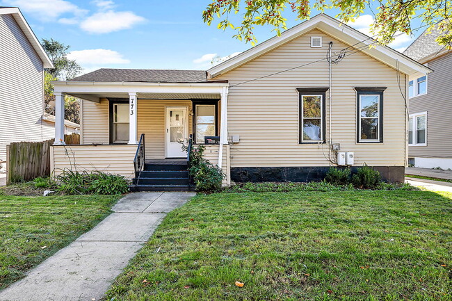 property at 773 E New York St