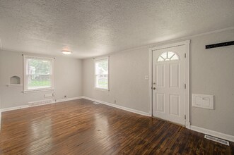 7800 Jefferson St in Kansas City, MO - Building Photo - Building Photo