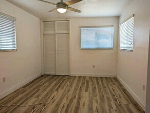 7921 NW 13th St in Pembroke Pines, FL - Building Photo - Building Photo