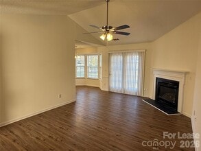 12631 Cumberland Crest Dr, Unit 097 in Huntersville, NC - Building Photo - Building Photo