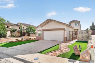 12225 Sitting Bull Dr in El Paso, TX - Building Photo