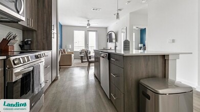 7106 Culebra Commons, Unit 5304 in San Antonio, TX - Building Photo - Building Photo