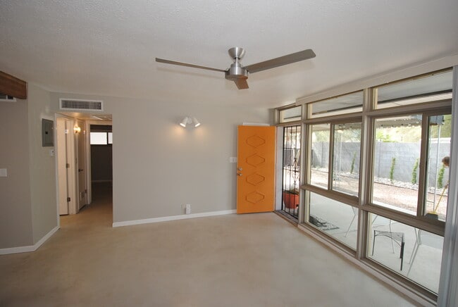 425 W Colter St, Unit B in Phoenix, AZ - Foto de edificio - Building Photo
