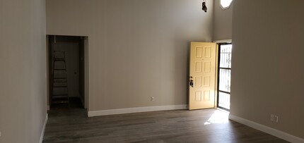 41 SE Ontario Way in Stuart, FL - Foto de edificio - Building Photo
