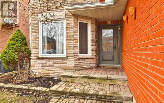 3144 Eden Oak Crescent in Mississauga, ON - Building Photo - Building Photo