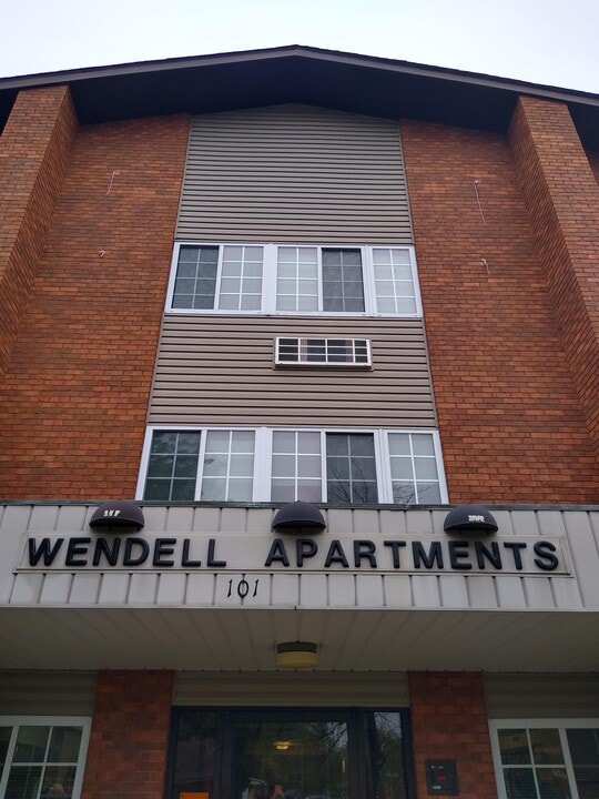 Wendell Apartments in Sikeston, MO - Building Photo