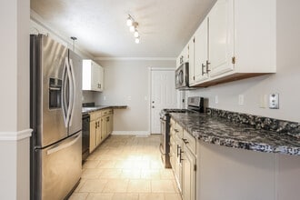 667 Aspen Ct in Danville, IN - Building Photo - Building Photo