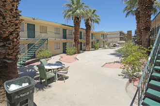 3700-3790 Royal Crest St in Las Vegas, NV - Building Photo - Building Photo