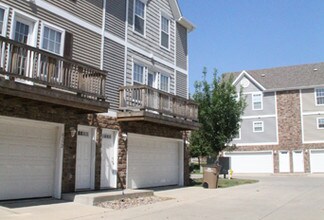 Village at North Pointe in Grimes, IA - Building Photo - Building Photo