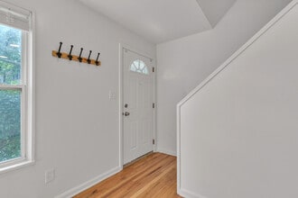 3354 Coolidge Hwy in Royal Oak, MI - Building Photo - Building Photo